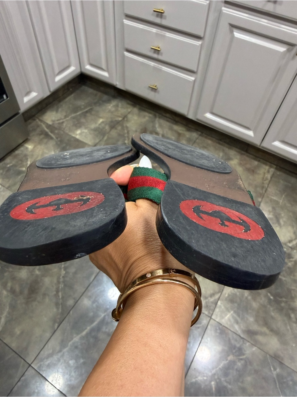 Gucci Green & Red Web Thong Sandals with Gold Double G - Picture 5 of 9